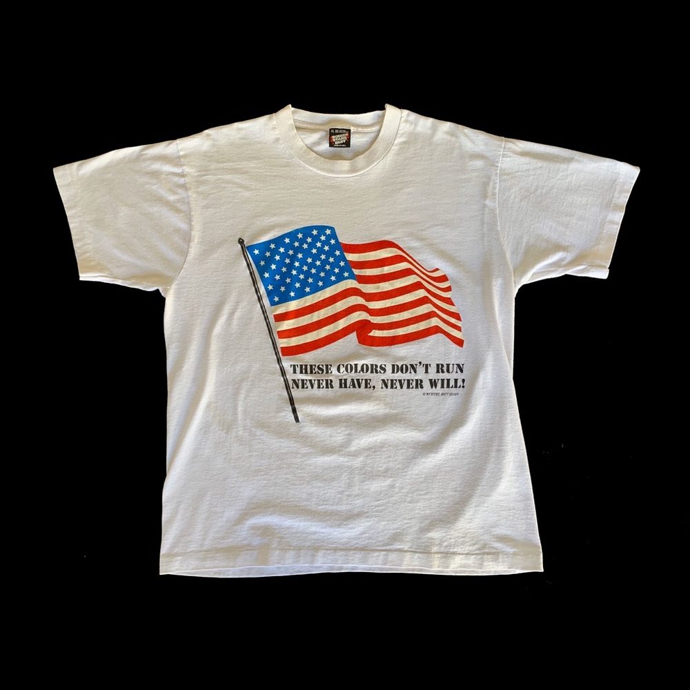 Vintage USA 3D Emblem T-Shirt Size XL